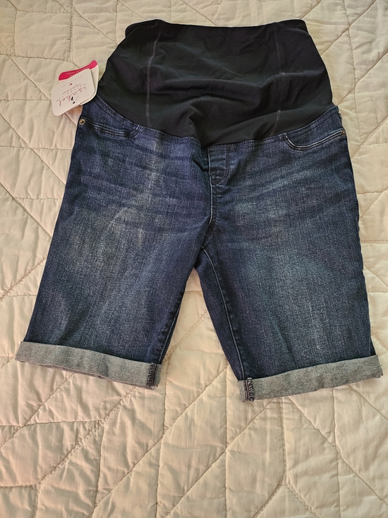 Isabel Maternity by Ingrid & Isabel Pants - Isabel Maternity Bermuda Shorts- Crossover Panel Dark Wash - Size 6